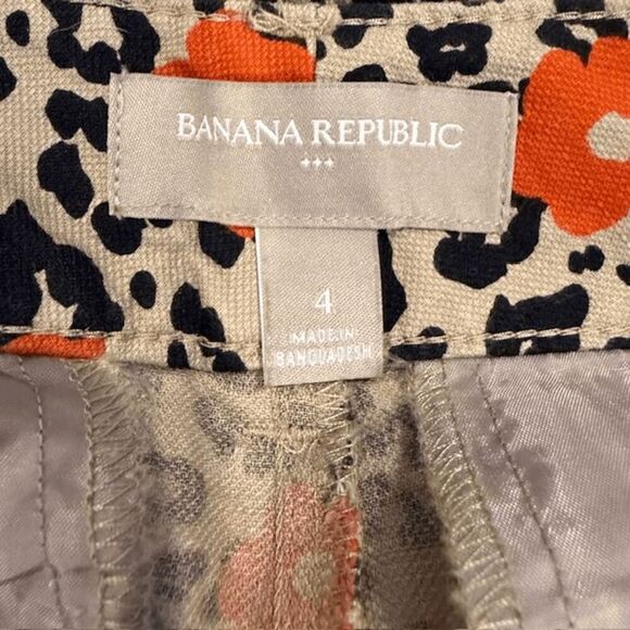 Banana Republic / Madison 2 PC Bundle Print Trouser Shorts Floral Paisley Size 4 - Picture 7 of 15